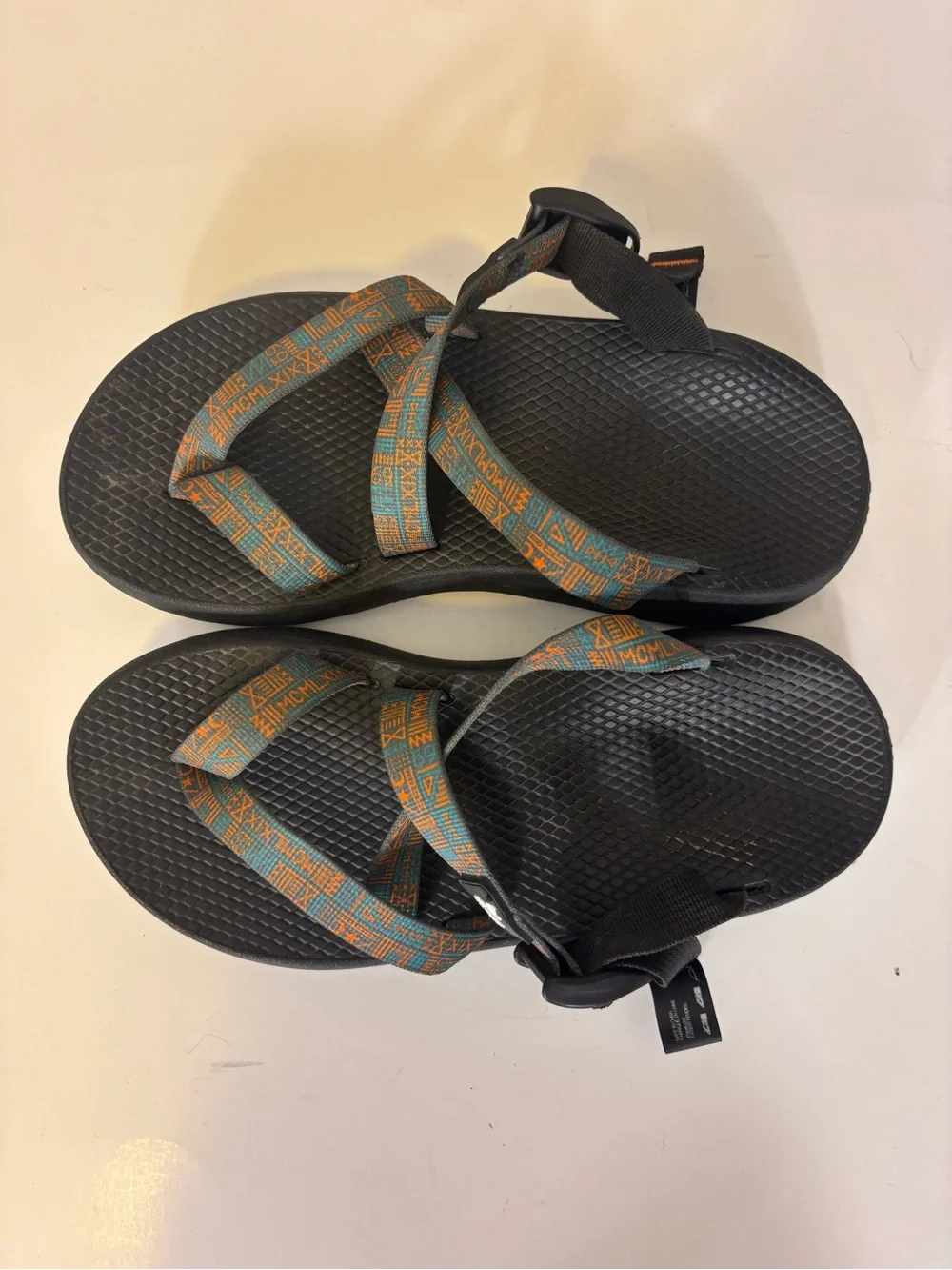 Chaco Black Sandals with Teal and Orange Patterned Straps Open Back Men’s 7